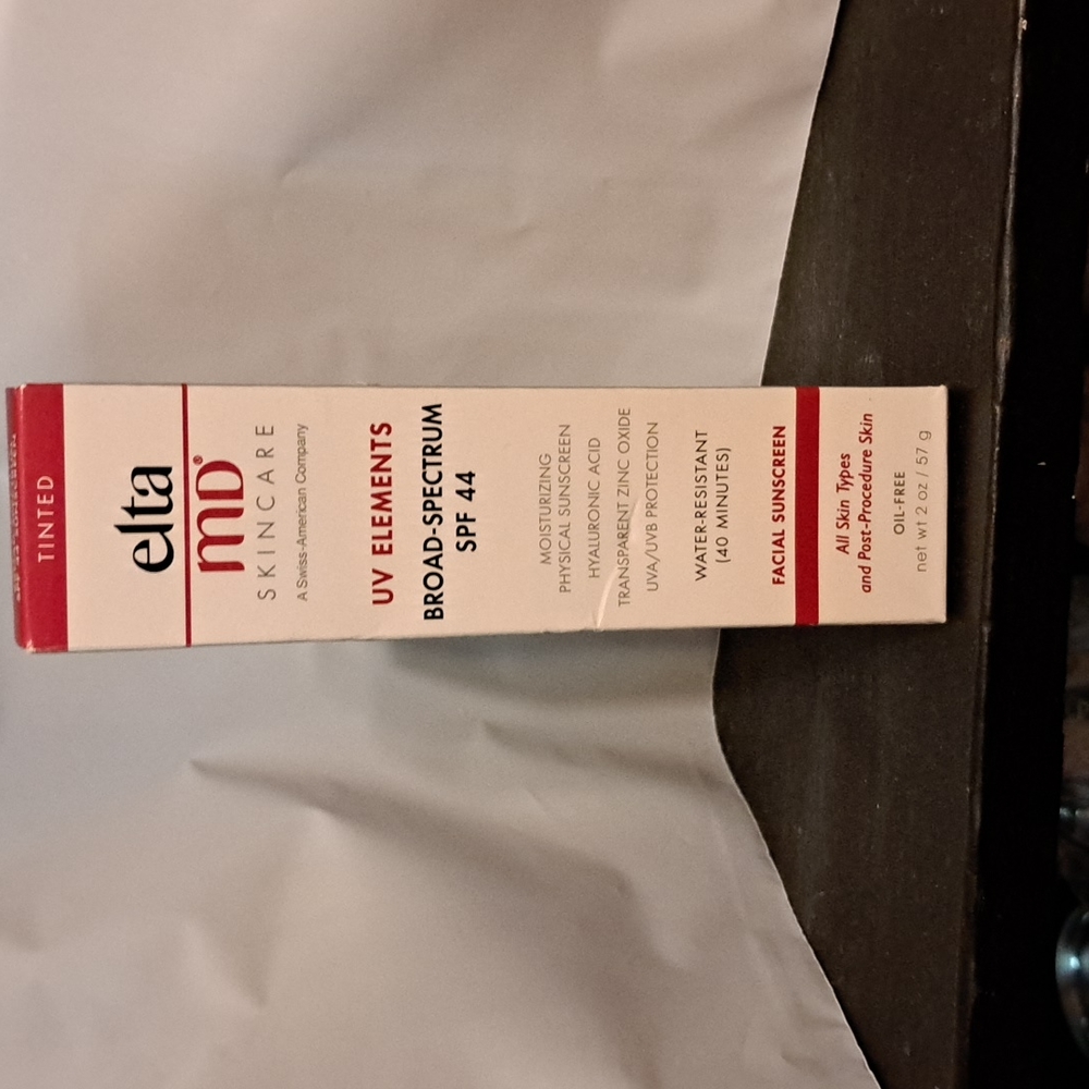 2 Elta MD Tinted Sunscreen